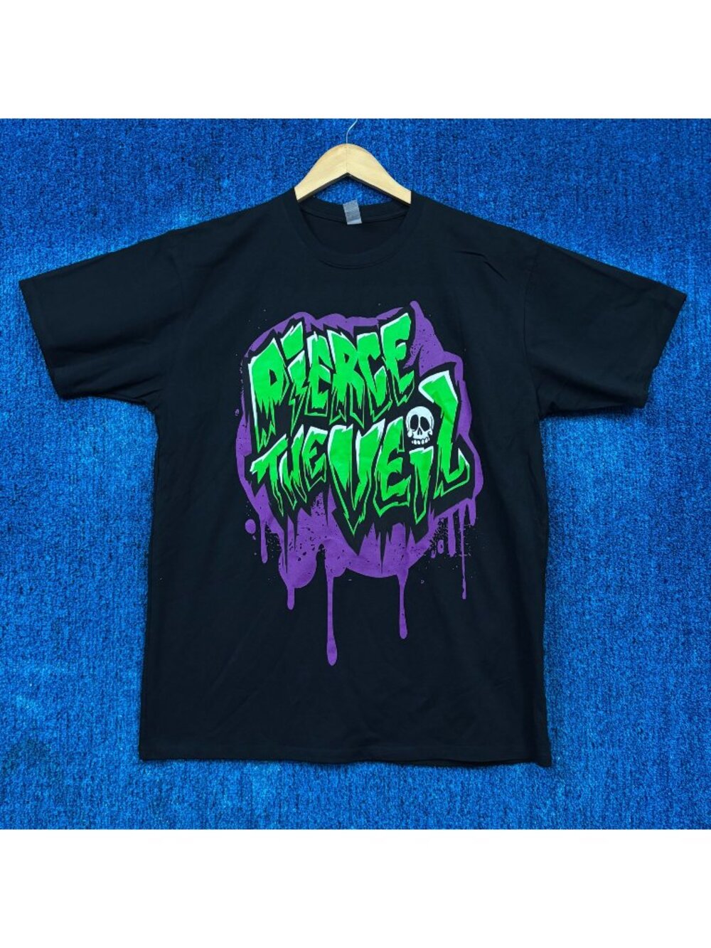 Pierce the Veil Candy Skull Graffiti Spell-Out Band Tee L
